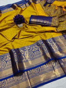 Sari Estético de Seda de Algodón Mercerizado Puro con Blusa a Juego, Pallu en Contraste y Tressal Shari, Royal Export - Product Image 3