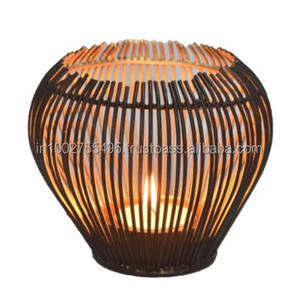 Portavelas y Faroles de Hierro Hechos a Mano con Diseño Único para Decoración del Hogar, Portavelas para Cena Navideña, Marca IHA - Product Image 6