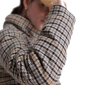 Latest Design Women's Puffer Jackets Custom Color Quilted Jackets with Printed Design Sustainable Wholesale Supply - Product Image 5
