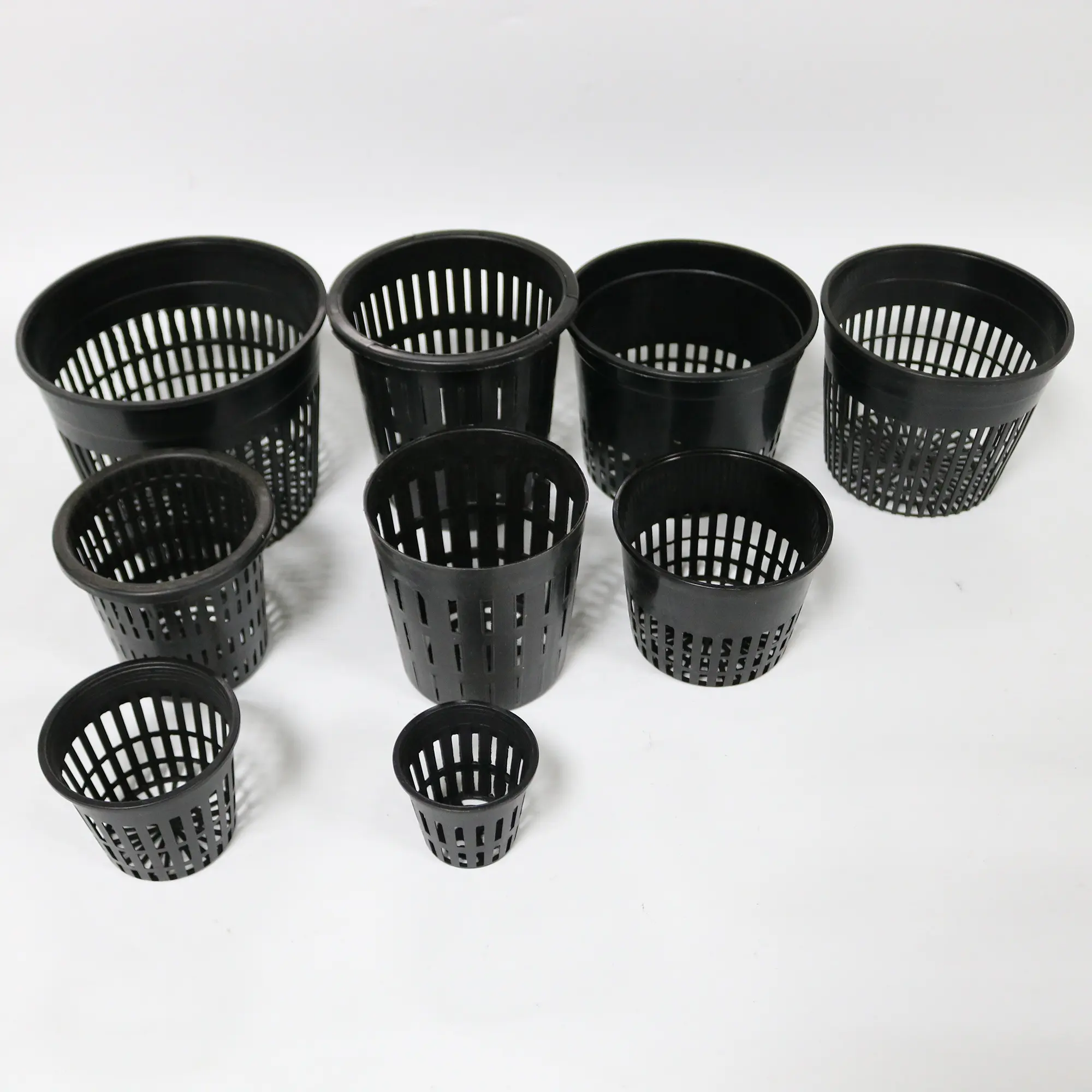 Hydrokultur Tassen Net Töpfe Tassen mit Selbst-Bewässerung Kapillare Wasser, Schlitz Ineinander, Schwarz Mini Rouns net Topf