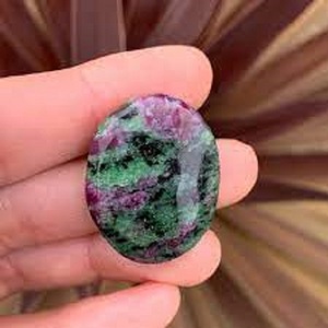 Pierres de palmier rubis zoisite en gros | Pierre précieuse en cristal de guérison naturelle polie pour l'équilibre énergétique - Product Image 5