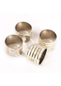 Porte-serviettes en nacre design pour dessus de table et fête de mariage Porte-serviettes de taille moyenne à décorer au meilleur prix - Product Image 4