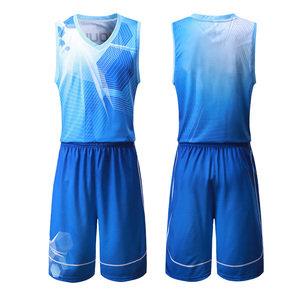 Ensemble d'uniformes de basket-ball pour hommes Maillots et shorts réversibles sublimés Design léger pour vêtements d'équipe Vêtements de la ligue scolaire - Product Image 4