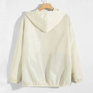 Chaquetas cortas impermeables para hombre, rompevientos para exteriores, venta al por mayor, chaqueta de concha suave personalizada, primavera y otoño - Product Image 3