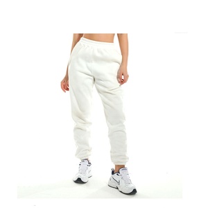 Pantalones de mujer de alta calidad, a la moda, con diseño de logotipo en relieve, de color sólido, de cintura alta, para verano. - Product Image 4