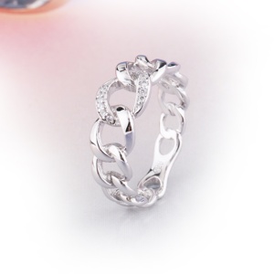 Bijoux en argent personnalisé Bague de chaîne à maillons Bague de chaîne en zircon cubique plaqué rhodium Bijoux pour femmes Cadeau de Saint-Valentin - Product Image 4