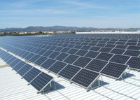 Installation de montage solaire sur tôle de toit Supports de montage de panneaux solaires Angle