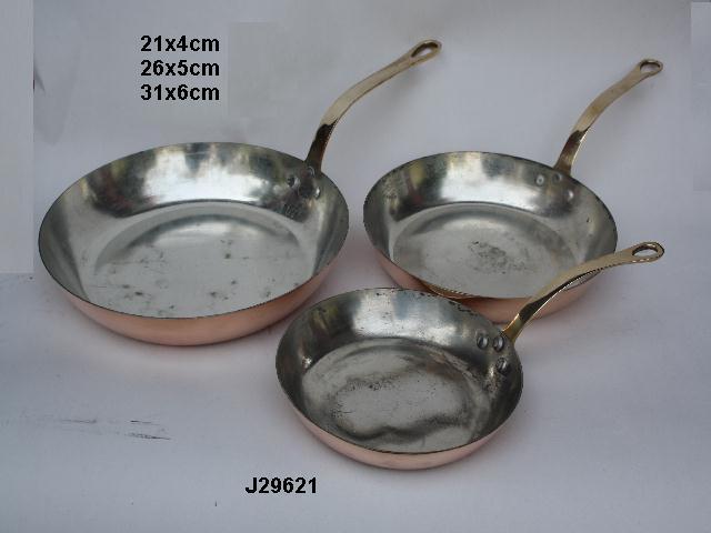 Set de 3 grands ustensiles de cuisine en cuivre et manche en