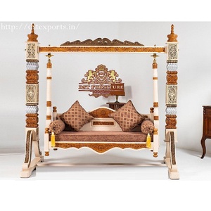 Balançoire en teck moderne pour salon, décoration de maison de luxe, balançoire de porche sculptée, balançoire intérieure sculptée indienne, Jhula pour la maison - Product Image 1