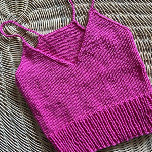 Bikini de ganchillo moderno para regalo de noche de bodas para tu esposa, hecho a mano, personalizable, colorido. - Product Image 1