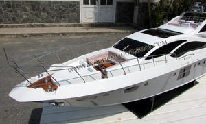 AZIMUT GRANDE 120SL Modèle de bateau en bois fabriqué à la main de haute qualité Livraison rapide Nouveauté cadeau du Vietnam - Product Image 2