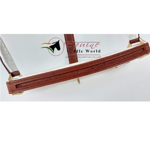 Rider Choice, cuello de cabeza de caballo de cuero de PVC de alta calidad, pieza de mejilla de nariz acolchada de cocodrilo blanco, canal vacío, nariz, mejilla, caballo - Product Image 1