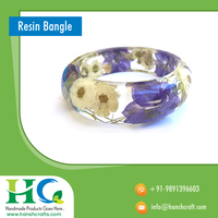 Bracelets en résine de conception indienne à la mode / Bracelets en plastique à prix abordable