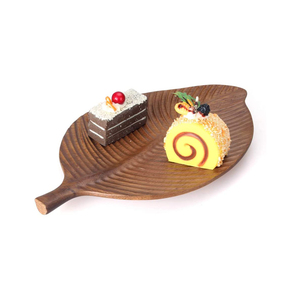 Plato de madera para ensaladas, aperitivo, bandeja para servir, plato de fruta, plato con forma de hoja, plato de madera marrón tallado a mano a la venta - Product Image 2