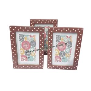 Marco de fotos de madera Vintage con patrón de puntos blancos y borde rosa, decoración para el hogar y la Oficina - Product Image 1