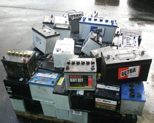 เศษแบตเตอรี่ตะกั่วกรดแบบแห้งแบตเตอรี่12V สำหรับเศษตะกั่วในรถยนต์ - Product Image 3