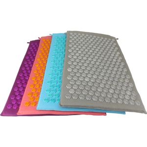 Alfombrilla de acupresión de disco de loto antideslizante de alta calidad con color y logotipo personalizados para aliviar el estrés y la tensión hecha de algodón - Product Image 4