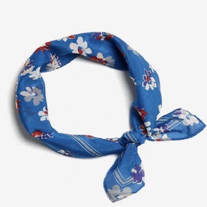 Foulard de bufanda hecho a mano con estampado personalizado Bufanda de diseño personalizado OEM Headwear Tube Bandana sin MOQ Bufandas de impresión hechas a mano populares - Product Image 2