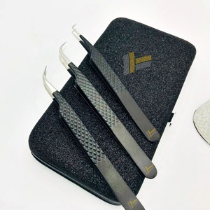 Pince à épiler d'extension de cils en acier inoxydable durable de qualité supérieure Diamond Grip Logo personnalisé Noir Forte courbe pointue - Product Image 3