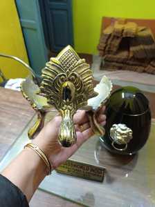 Urna Funeraria Americana de Latón Negra en Forma de Huevo, Estilo Brassworld India, para Adultos, Nueva y con Diseño Divertido - Product Image 4