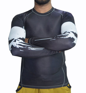 Camiseta de Compresión Sublimada con Logotipo Personalizado UV BJJ MMA, Camiseta de Manga Larga para Surf y Gimnasio, Poliéster/Nailon, Diseño OEM Unisex HMS - Product Image 1