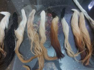 Cheveux de queue de vache bruts de qualité supérieure avec os, longueur 50-80 cm, pour la fabrication de brosses et l'artisanat - Product Image 5