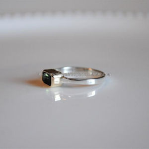 แหวนพลอยควอทซ์ทัวร์มาลีนใน925เงินสเตอร์ลิงทำด้วยมือสวยงามเครื่องประดับแฟชั่นไม่ซ้ำใคร - Product Image 1