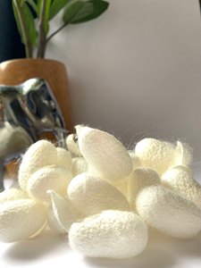 100% Naturel Écologique Fibre De Soie Visage Propre Silkworm Cocoon Écologique Cocons Beauté Soie-Laura - Product Image 4