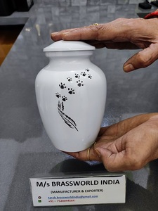 Urna de cremación de mascotas, corazón pintado a mano, pata de plata de aluminio, suministros funerarios, colores surtidos - Product Image 3