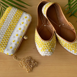 Combo Set <b>Jutti</b> With Clutch Indian Heavy <b>Jutti</b> Women Stylish Clutch - Product Image 1