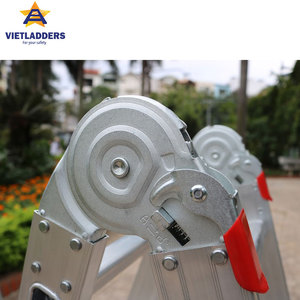 บันไดพับอลูมิเนียม VIETLADDERS ขนาด 12 ฟุต รับน้ำหนักได้ 150 กก. ระบบล็อคแบบแมนนวล สำหรับใช้ในบ้าน ดีไซน์ทันสมัย - Product Image 3