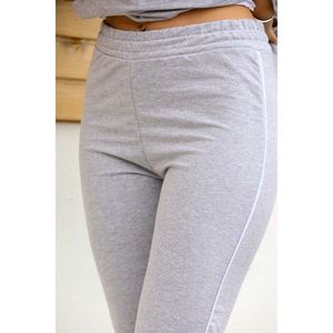 Ensembles de sport pour femmes, survêtements unis personnalisés de haute qualité OEM pour l'entraînement - Product Image 5