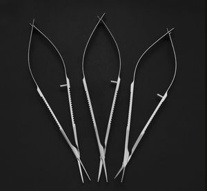 Ciseaux à œil droit ophtalmiques de 6 pouces Instrument manuel en métal titane en acier inoxydable à ressort - Product Image 1