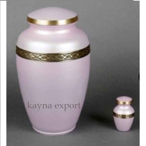 Urna Moderna de Latón con Grabado Atractivo y Acabado en Esmalte Azul, Urnas de Cremación para Venta al por Mayor de Artículos Funerarios - Product Image 3