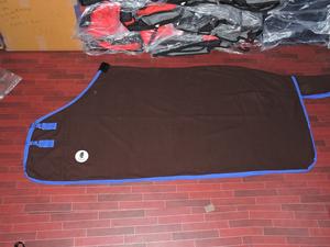 Manta de lana de caballo con cola de flores, nuevo diseño, venta al por mayor, precio al por mayor en la India - Product Image 3