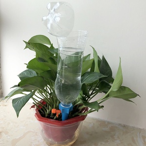 Púas <span class=keywords><strong>de</strong></span> riego automático para jardín con válvula para plantas y flores, dispositivo <span class=keywords><strong>de</strong></span> riego automático para <span class=keywords><strong>botellas</strong></span> <span class=keywords><strong>de</strong></span> Interior para el hogar - Product Image 3