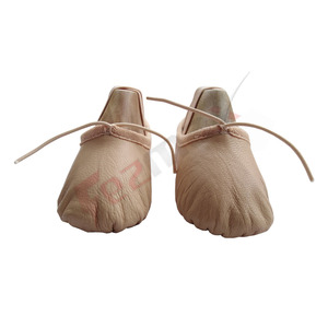 Best Leather Ballet Dance Shoes Soft Ballet Slippers 2019 - Product Image 1