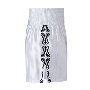Pantalones cortos de boxeo con diseño bordado en rojo, diseño personalizado, alta calidad, MMA, para hombres y mujeres, precio más barato que el mercado - Product Image 6