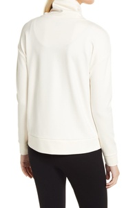 Sweats à capuche personnalisés de haute qualité coupés et cousus col rond impression léopard pull femmes sweats à capuche personnalisés - Product Image 2