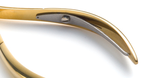 Pinzas para uñas rusas chapadas en oro hechas con acero inoxidable alemán cuchillas afiladas duraderas pinzas para cutículas de manicura para belleza - Product Image 6