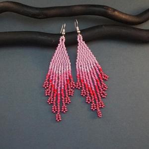 Pendientes de cuentas de semillas: El arte hecho a mano - Product Image 1