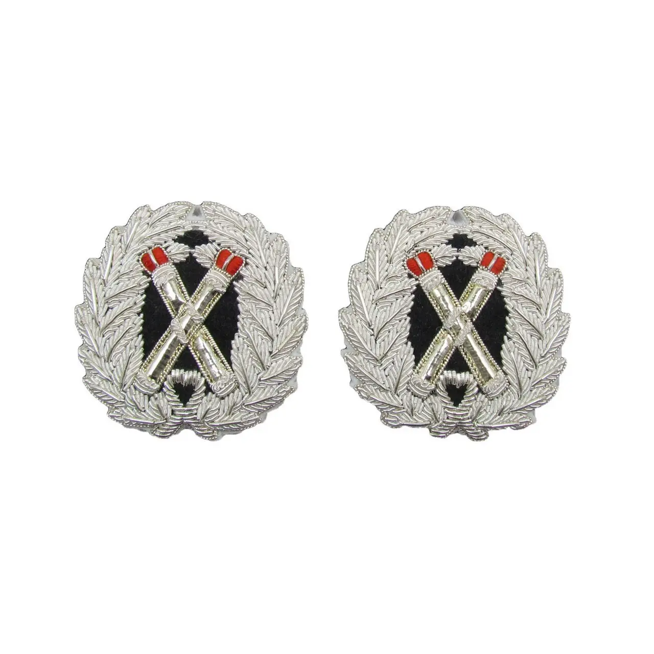 Insignia Cruzada Tipstaves en Corona de Plata Puntas Rojas Insignias Bordadas a Mano Personalizadas Oficial Ceremonial Uniforme Ornamento/Insignias