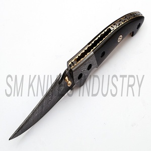 Cuchillo de Damasco personalizado hecho a mano, mango de hueso de CAMEL de colores, cerradura de revestimiento, plegable, lluvia (smk1237) - Product Image 3