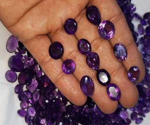 Pierre naturelle d'améthyste taille rose, certifiée IGI, pierre précieuse 100% authentique pour bijoux de mariage - Product Image 1