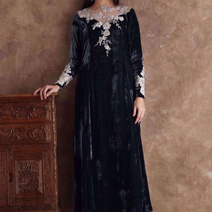 Photo longue en velours pour femme, longue robe de pantalon, broderie éblouissante sur le vêtement de fête et mariage, @ 2021 - Product Image 1