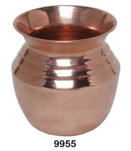 Kalash religieux indien en cuivre pur avec un motif en relief Dai et un fini brillant pour la décoration de la maison - Product Image 2