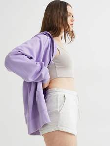 Pantalones cortos deportivos de fitness para mujer de secado rápido con estampado personalizado OEM 300 Gsm algodón Terry transpirable estilo francés - Product Image 2