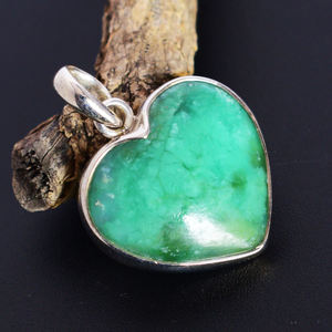 Best Quality 925 Sterling Silver Fine Jewelry <b>Top</b> Selling <b>Gold</b> Plated Chrysoprase Gemstone Heart Pendant for Gift - Product Image 4