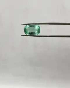 Cojín colombiano natural 100% muy fino y de alta calidad de grado premium cortado 4,29 quilates para la fabricación de joyas - Product Image 1