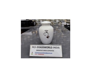 Angel Cat Urna de cremación de aluminio pintada a mano Suministros funerarios premium por Brassworld India - Product Image 1